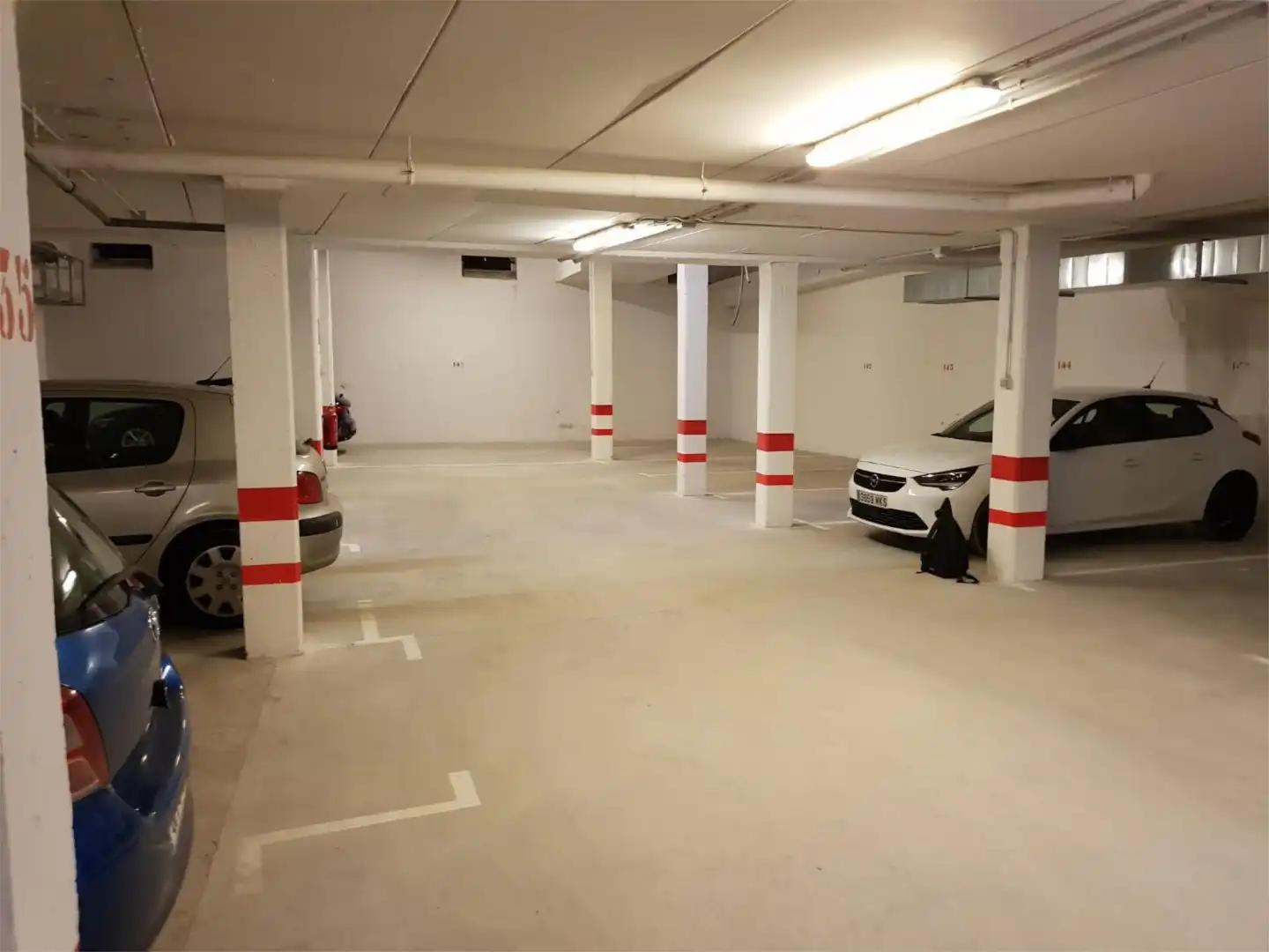 Garaje de alquiler en Calle Cardenal Landázuri, 8, Casco Antiguo Parking de Garaje de alquiler en León Capital
