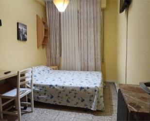 Bedroom of Flat to rent in  Toledo Capital  with Heating, Terrace and Furnished