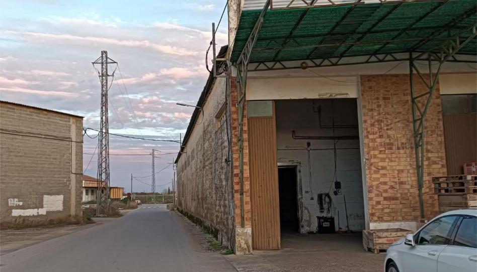Photo 1 of Industrial buildings to rent in Camino de Vva. de la B, 11, Torrelameu, Lleida