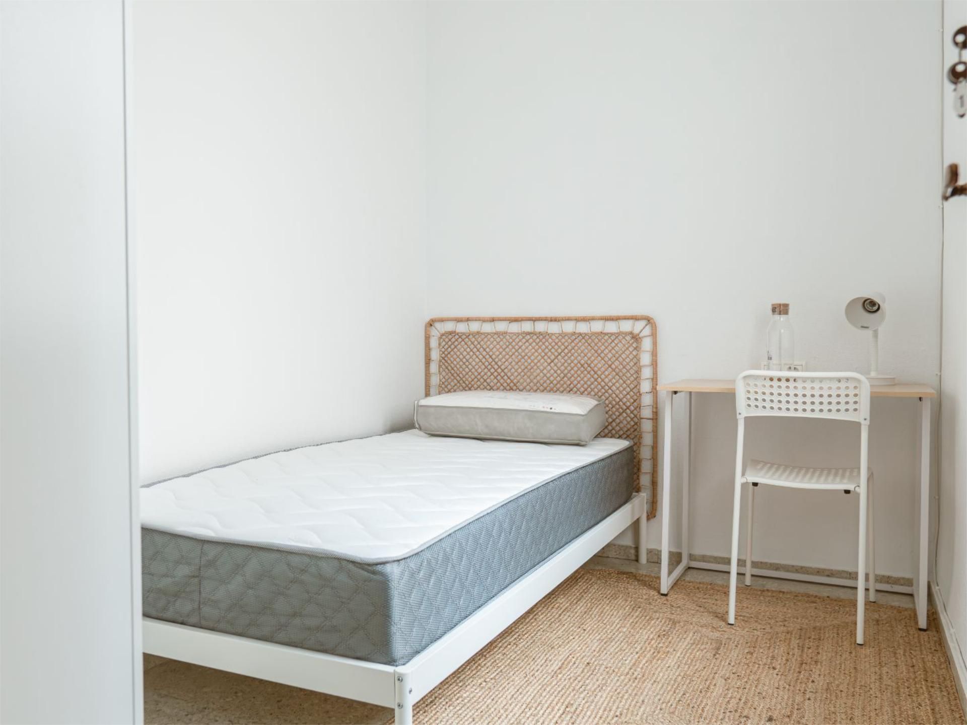 Flat to share in Calle Realejo, 6, Sta. Marina - San Andrés - San Pablo - San Lorenzo
