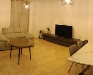 Living room of Flat to rent in Baeza  with Terrace, Furnished and Balcony