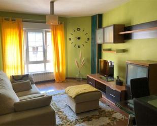 Wohnzimmer von Wohnung miete in Caldas de Reis mit Heizung und Möbliert