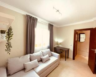 Dormitori de Casa adosada en venda en Arona amb Aire condicionat, Jardí privat i Parquet