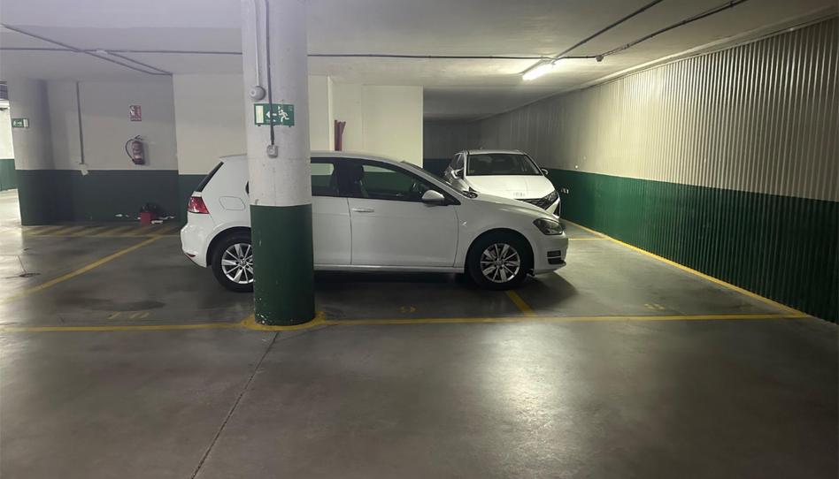 Foto 1 de Garatge de lloguer a Avenida de Logroño, 142, Casco Histórico de Barajas, Madrid
