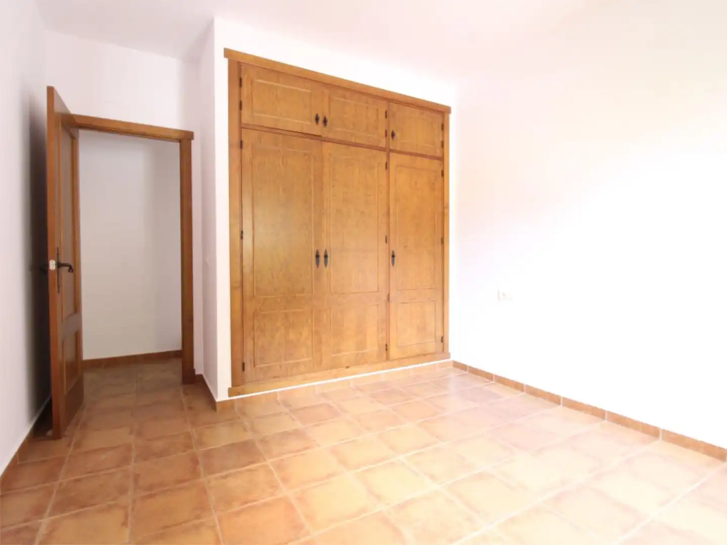 Wohnung zum Verkauf in Camino Cerro del Molino, 2, Los Gallos Schlafzimmer von Wohnung zum Verkauf in Chiclana de la Frontera mit Terrasse