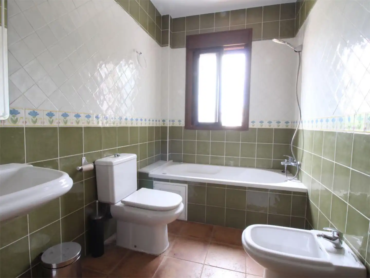 Wohnung zum Verkauf in Camino Cerro del Molino, 2, Los Gallos Badezimmer von Wohnung zum Verkauf in Chiclana de la Frontera mit Terrasse