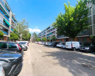 Parking of Flat for sale in Pinto  with Air Conditioner, Heating and Storage room