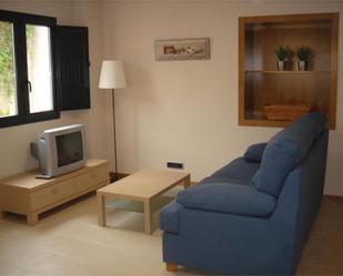 Sala d'estar de Apartament en venda en Benasal amb Calefacció, Jardí privat i Parquet