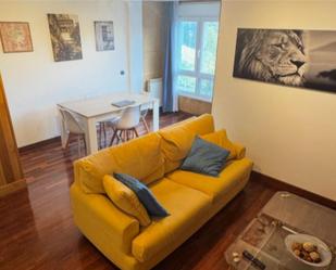 Sala d'estar de Pis en venda en Zumarraga amb Terrassa i Balcó