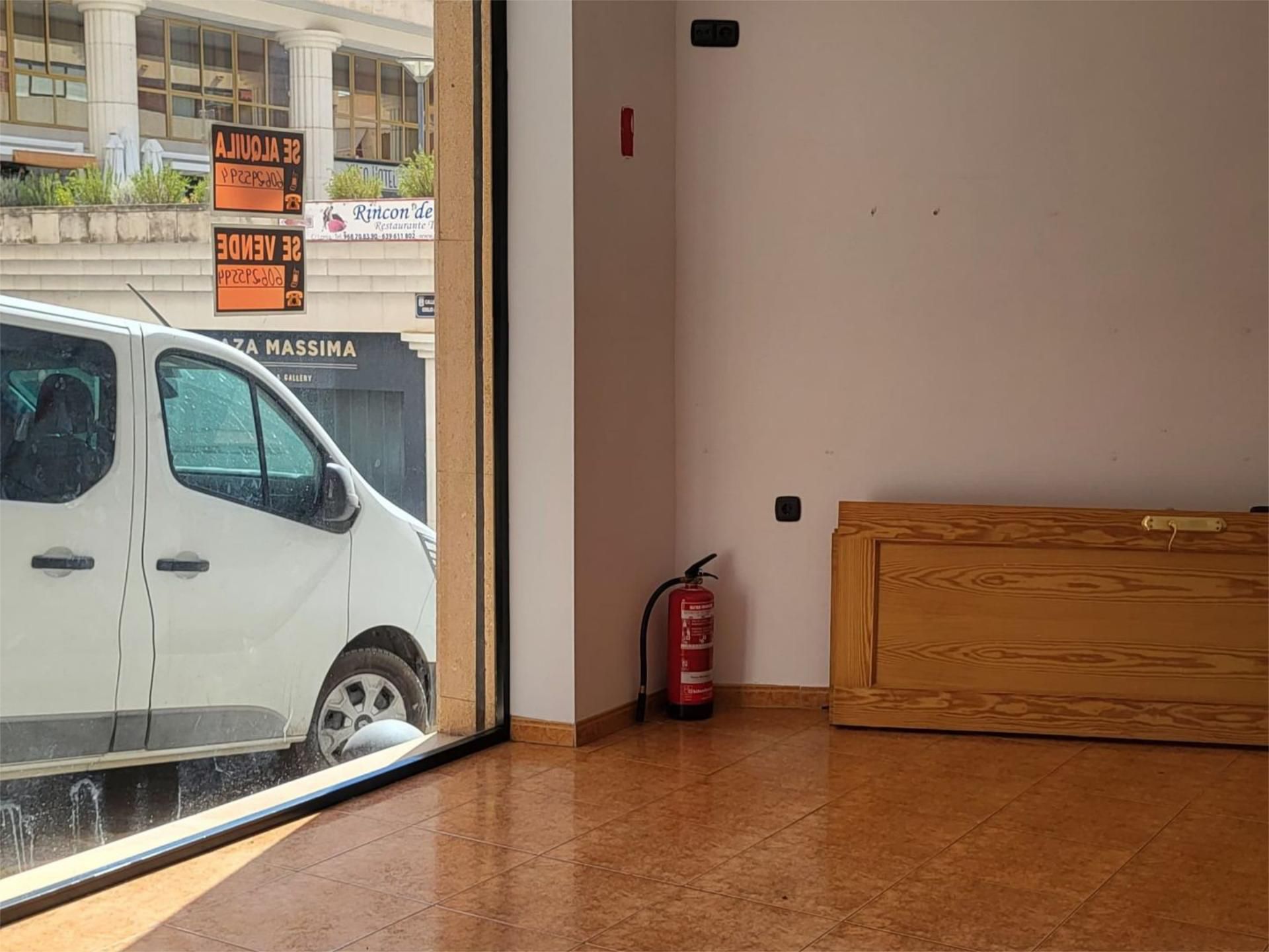 Geschaftsraum miete in Caravaca de la Cruz mit Klimaanlage und Heizung