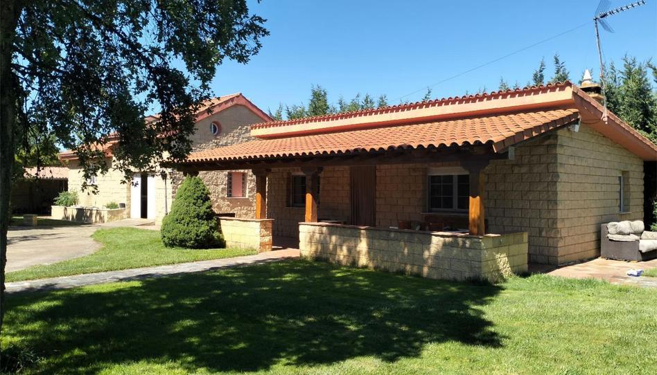 House or chalet for sale in Calle Prado Viejo, 2, Villasabariego, León - image 1 Photo 1 of House or chalet for sale in Calle Prado Viejo, 2, Villasabariego, León