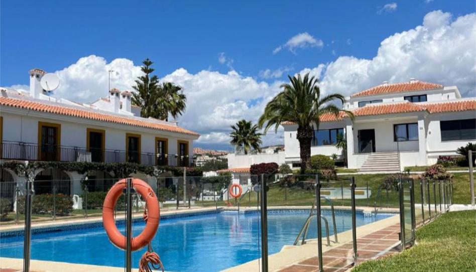 Casa adosada en venda a Calle Calypso, 266, Calahonda, Málaga - imatge 1 Foto 1 de Casa adosada en venda a Calle Calypso, 266, Calahonda, Málaga