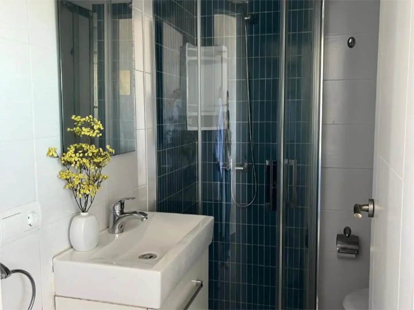 Badezimmer von Einfamilien-Reihenhaus zum Verkauf in Mijas mit Klimaanlage, Terrasse und Schwimmbad