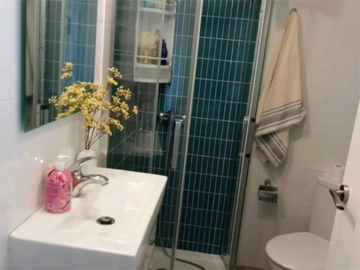 Badezimmer von Einfamilien-Reihenhaus zum Verkauf in Mijas mit Klimaanlage, Terrasse und Schwimmbad