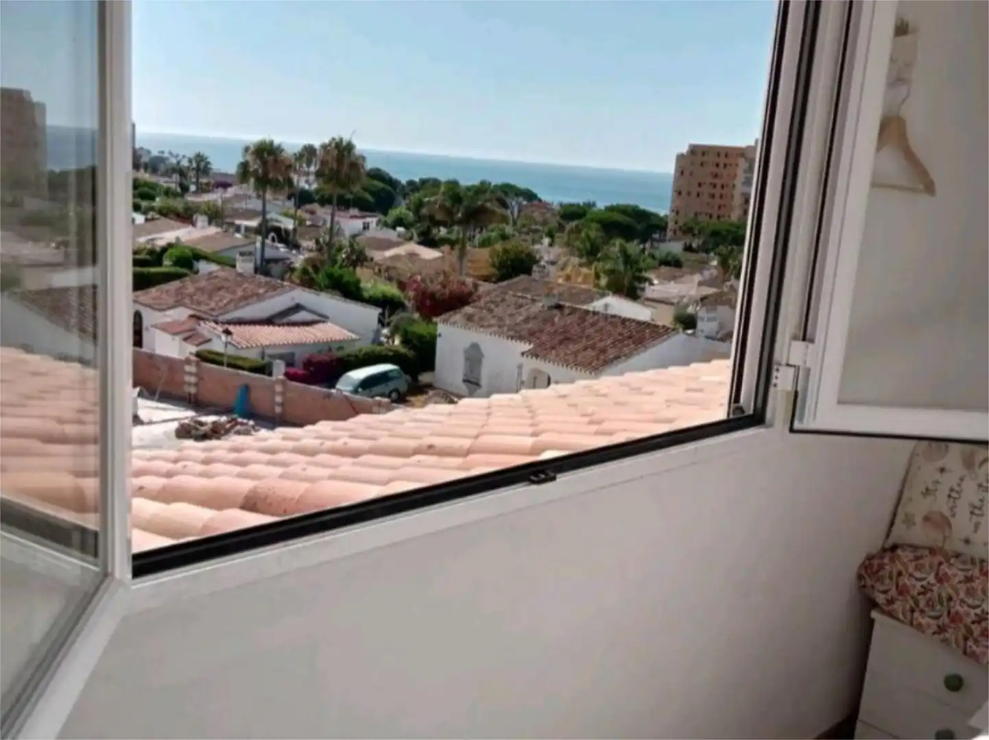 Außenansicht von Einfamilien-Reihenhaus zum Verkauf in Mijas mit Klimaanlage, Terrasse und Schwimmbad