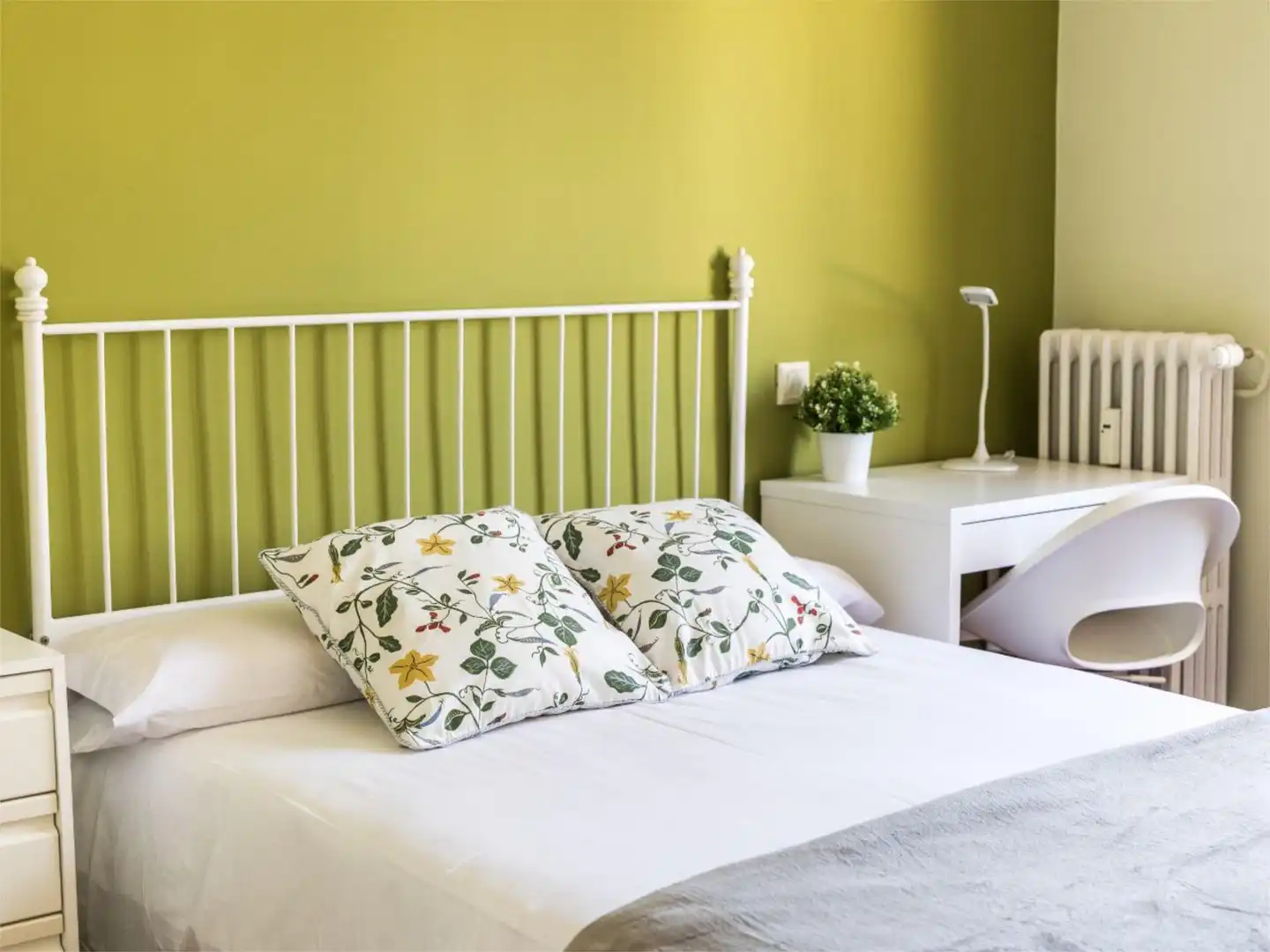 Habitación de Piso para compartir en Haro con Calefacción, Parquet y Terraza