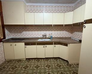 Kitchen of Flat for sale in Monóvar  / Monòver  with Terrace