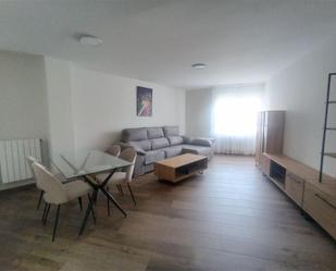 Wohnzimmer von Wohnungen miete in Piélagos mit Heizung, Abstellraum und Möbliert