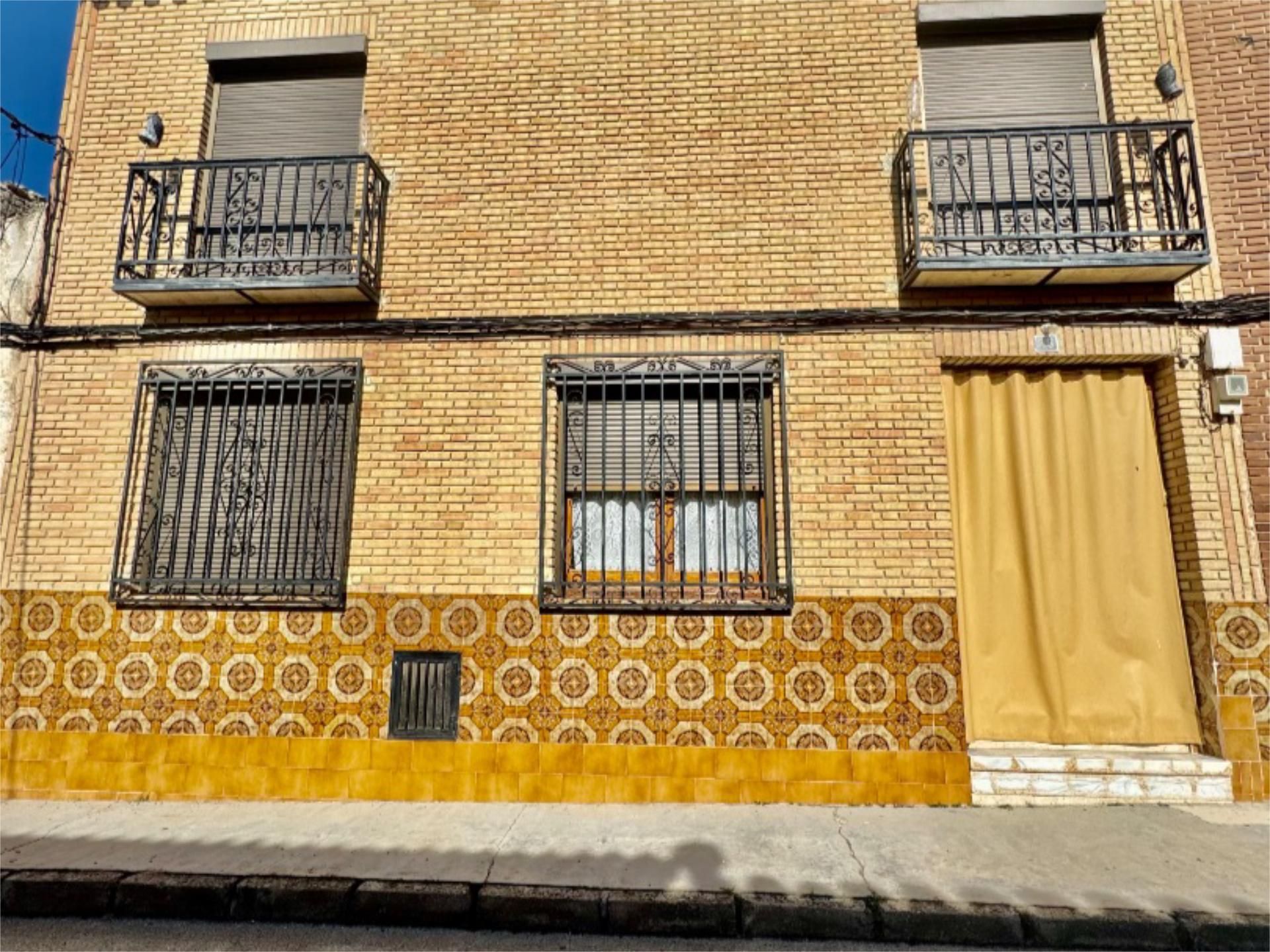 Exterior view of Country house for sale in Dosbarrios