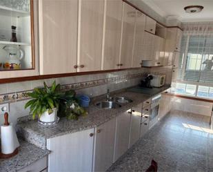 Cuina de Casa o xalet de lloguer en Baiona amb Moblat