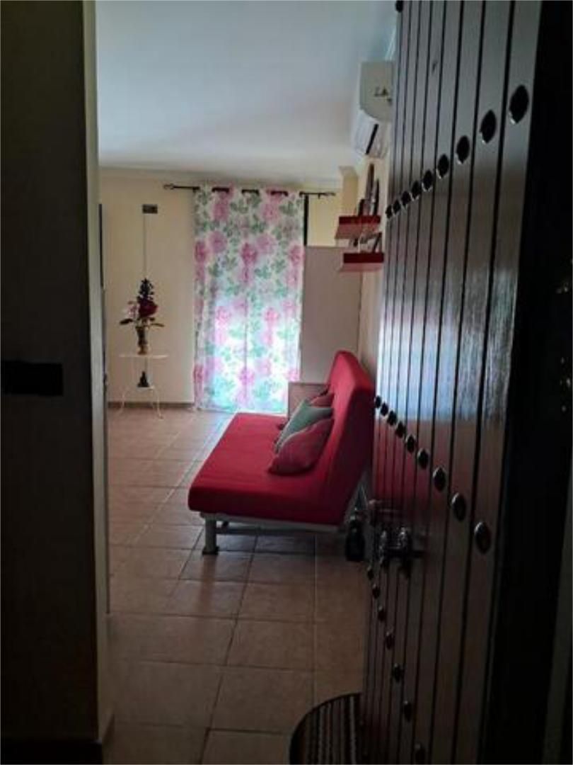 Schlafzimmer von Wohnung miete in Almonte mit Heizung und Möbliert