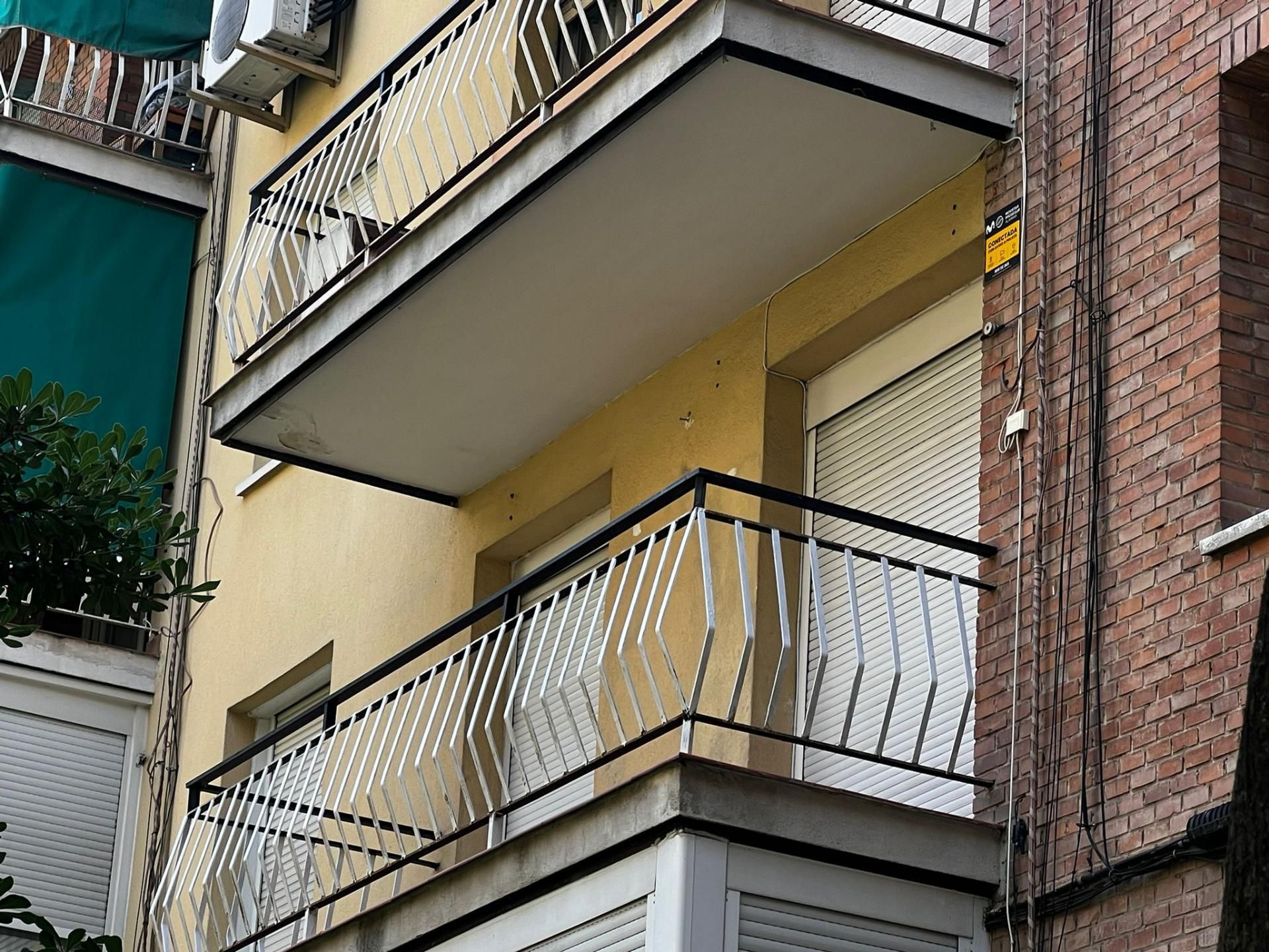 Terrassa de Pis per a compartir en  Madrid Capital amb Jardí privat, Parquet i Balcó