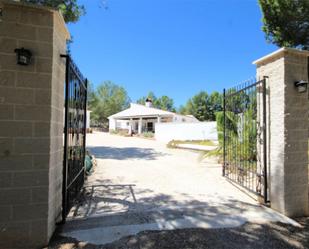 Vista exterior de Finca rústica en venda en Sax amb Aire condicionat, Calefacció i Jardí privat