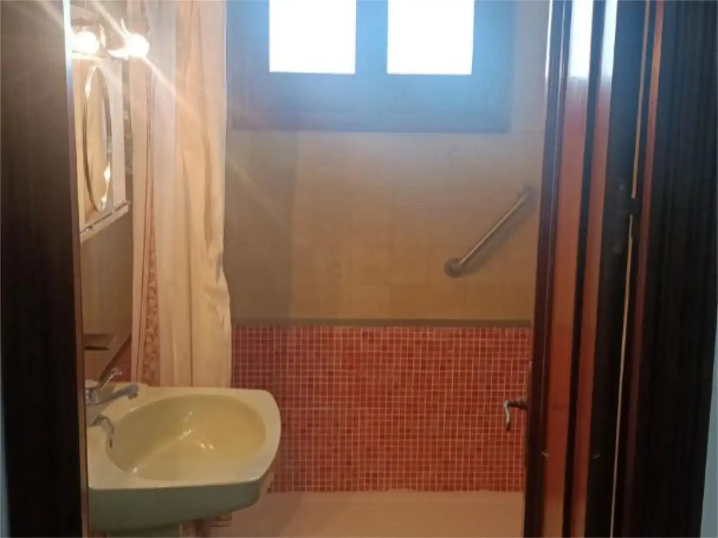 Bathroom of Flat for sale in Córdoba  with Air Conditioner, Private garden and Terrace