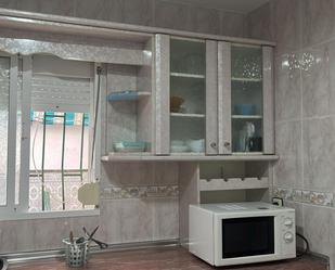 Kitchen of Planta baja to share in La Línea de la Concepción  with Furnished, Oven and Washing machine