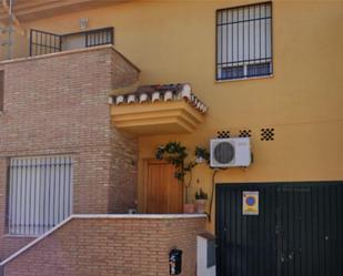 Single-family semi-detached to rent in Calle Pámpano, 13, Huétor Vega Exterior view of Single-family semi-detached to rent in Huétor Vega with Air Conditioner, Terrace and Furnished