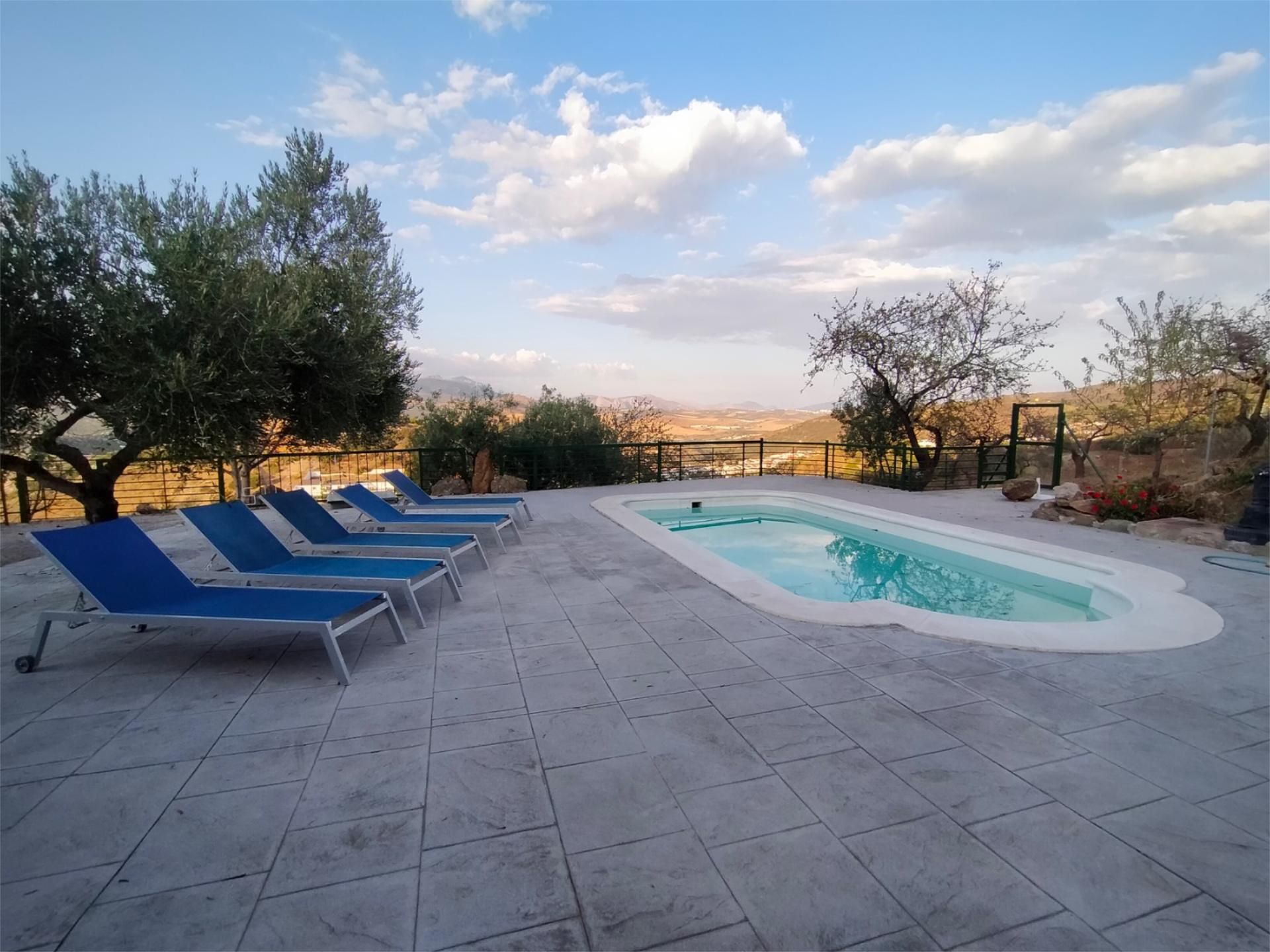 House or chalet to rent in Diseminado Poligono 18, 175, Casabermeja