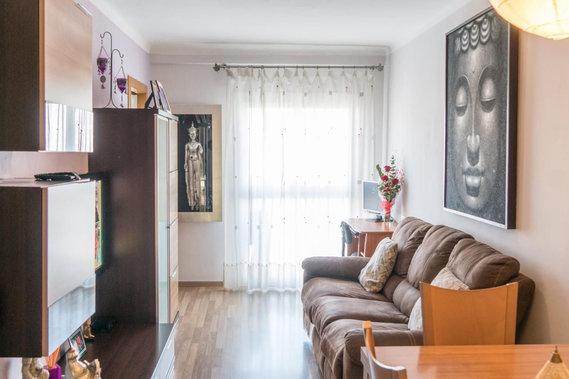 Sala d'estar de Pis en venda en  Barcelona Capital amb Aire condicionat i Balcó
