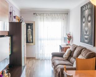 Sala d'estar de Pis en venda en  Barcelona Capital amb Aire condicionat i Balcó