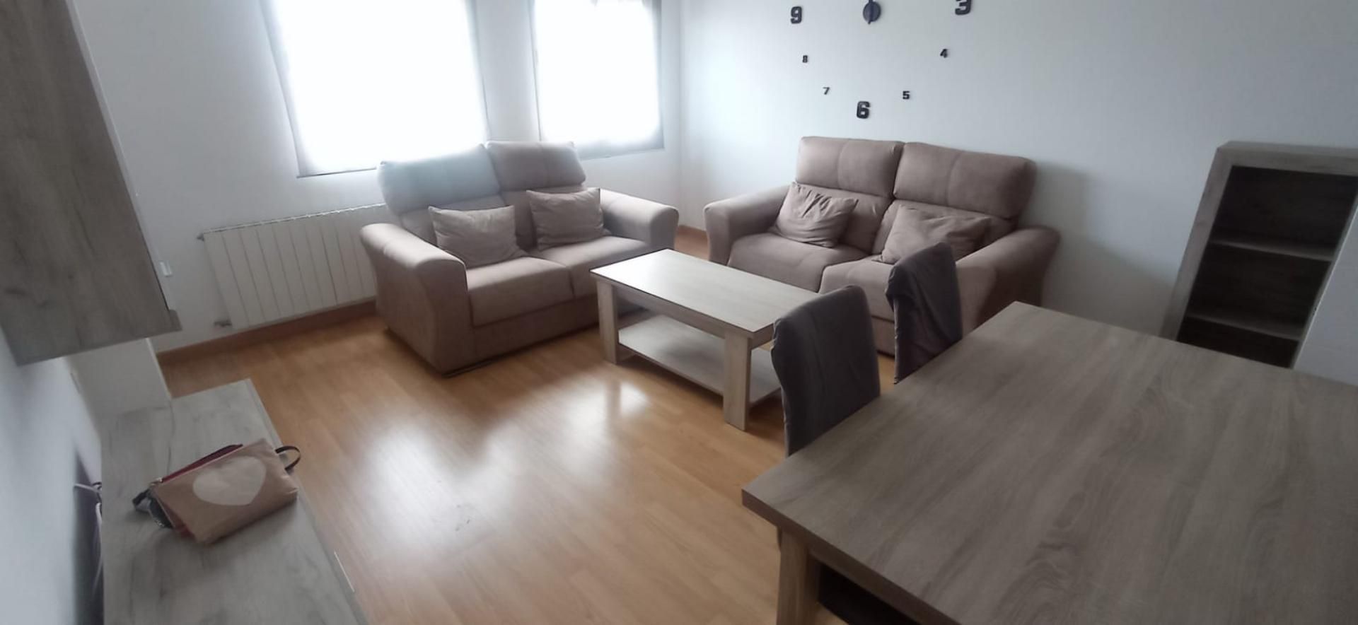 Sala d'estar de Pis de lloguer en  Albacete Capital amb Aire condicionat, Calefacció i Parquet