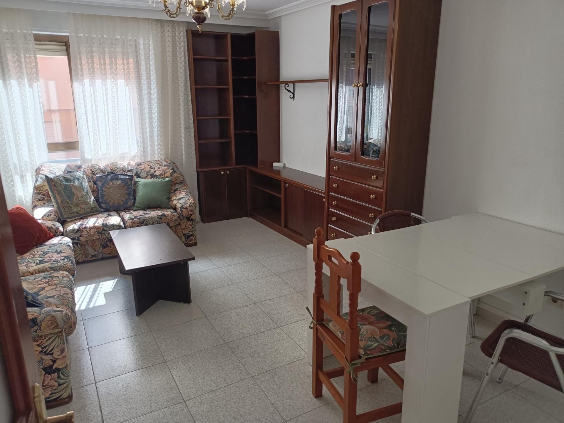 Living room of Flat to rent in Salamanca Capital  with Heating, Terrace and Furnished