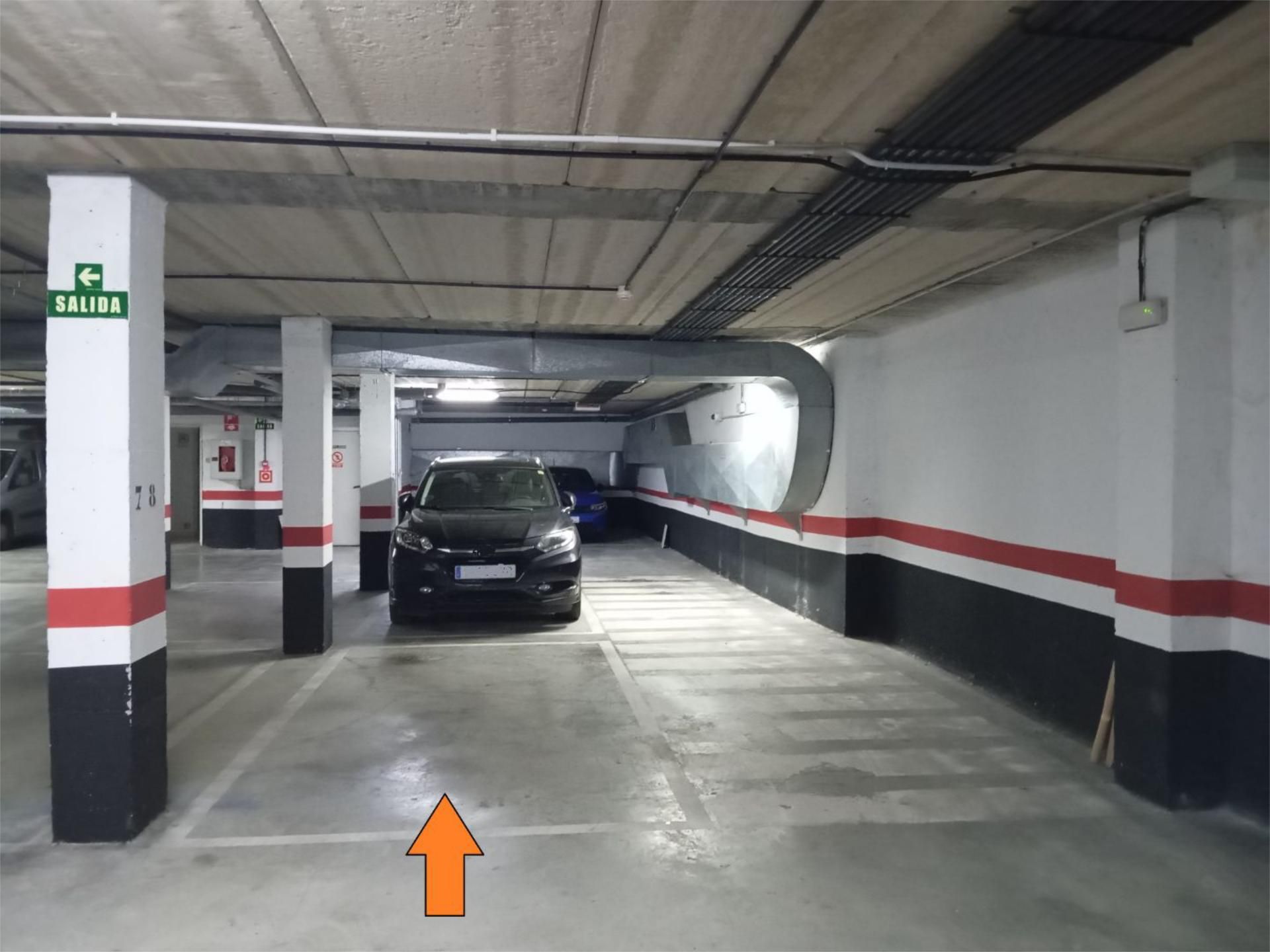 Parkplatz von Garage miete in Mungia