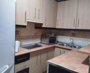 Cuina de Apartament de lloguer en Baeza amb Moblat