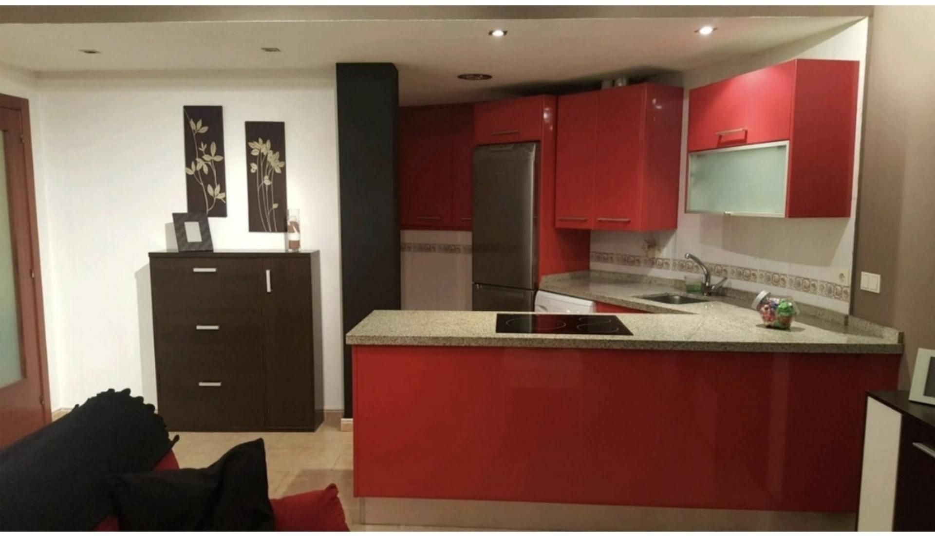 Kitchen of Flat to rent in Santovenia de Pisuerga  with Heating, Furnished and Oven