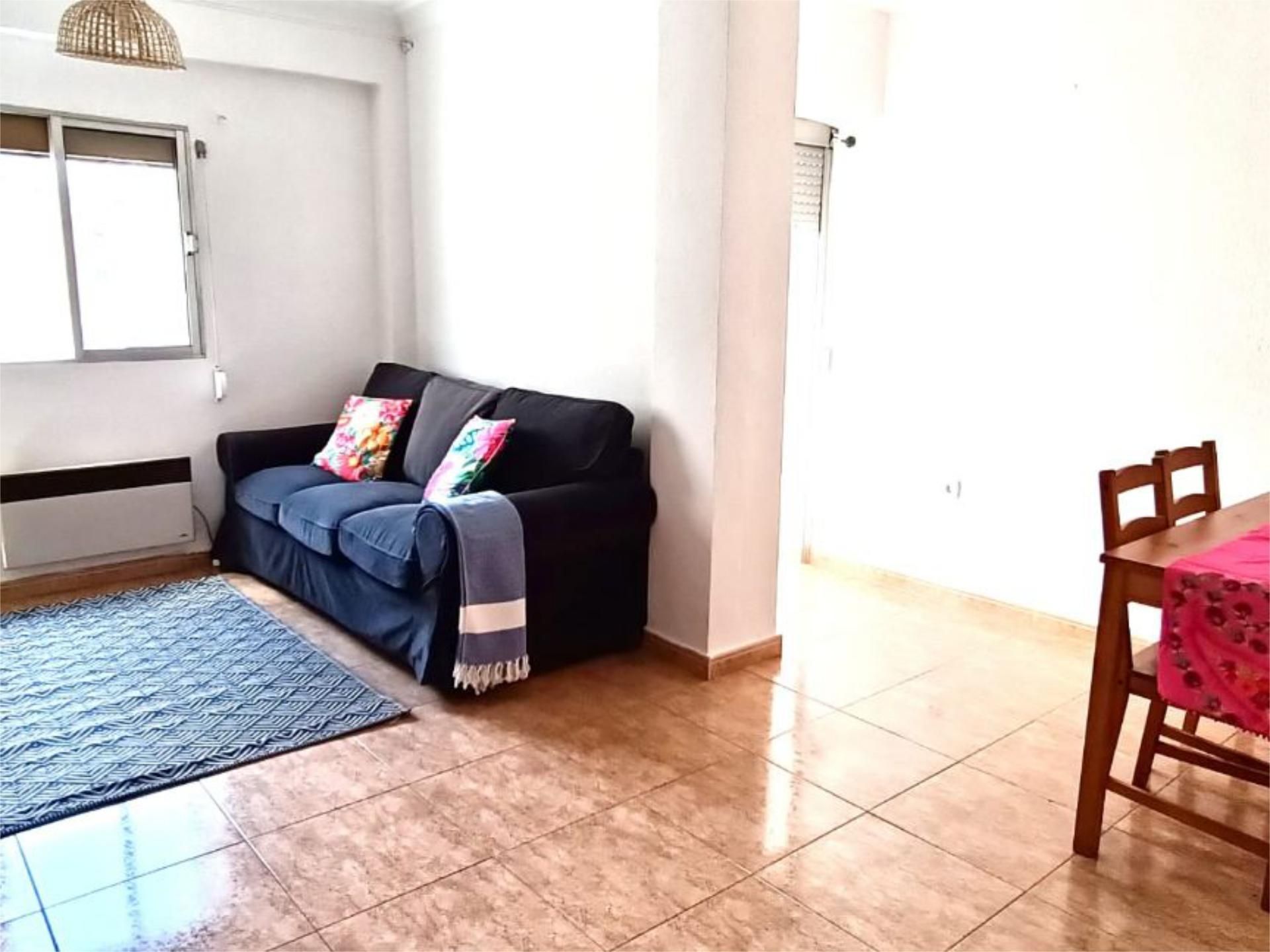 Living room of Flat to rent in  Zaragoza Capital  with Heating, Furnished and Balcony