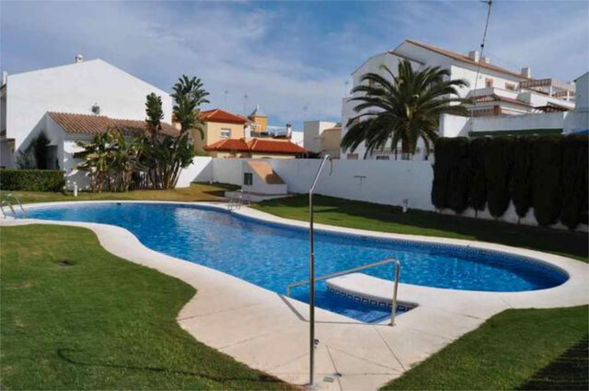 Piscina de Apartament de lloguer en Rota amb Terrassa i Piscina