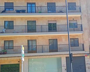 Vista exterior de Pis de lloguer en Salamanca Capital amb Calefacció, Moblat i Balcó