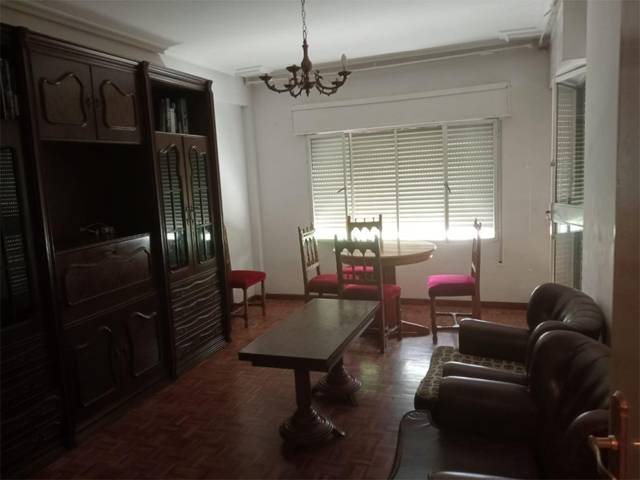 Piso en Venta en Calle Santa Ana, 6 en Leiva
