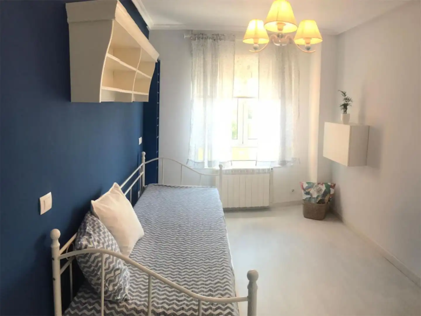 Flat for rent in Avenida de Pando, 41, HUCA - La Cadellada Flat for rent in Avenida de Pando, 41, HUCA - La Cadellada