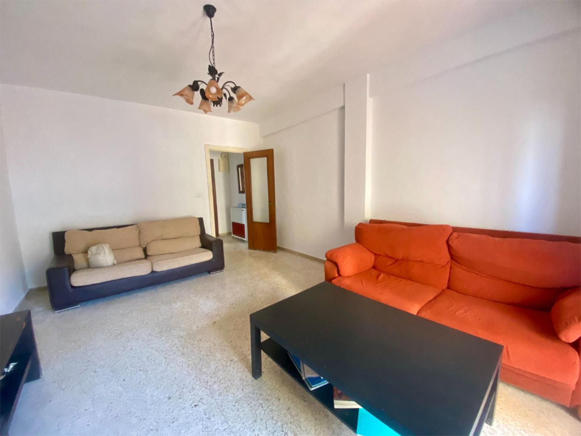 Sala d'estar de Pis en venda en El Puerto de Santa María amb Terrassa, Moblat i Aparcament comunitari
