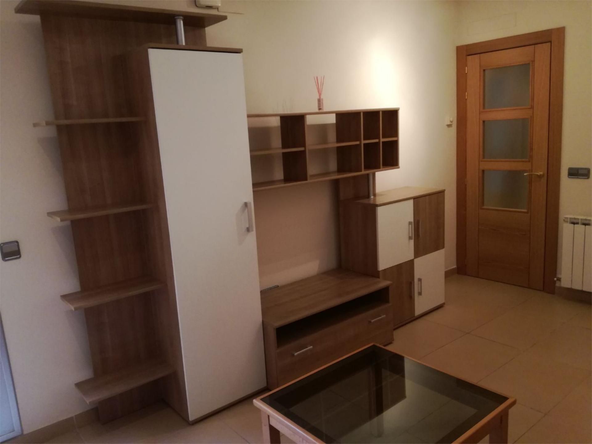 Sala d'estar de Pis de lloguer en Ciudad Real Capital amb Calefacció, Moblat i Aparcament comunitari