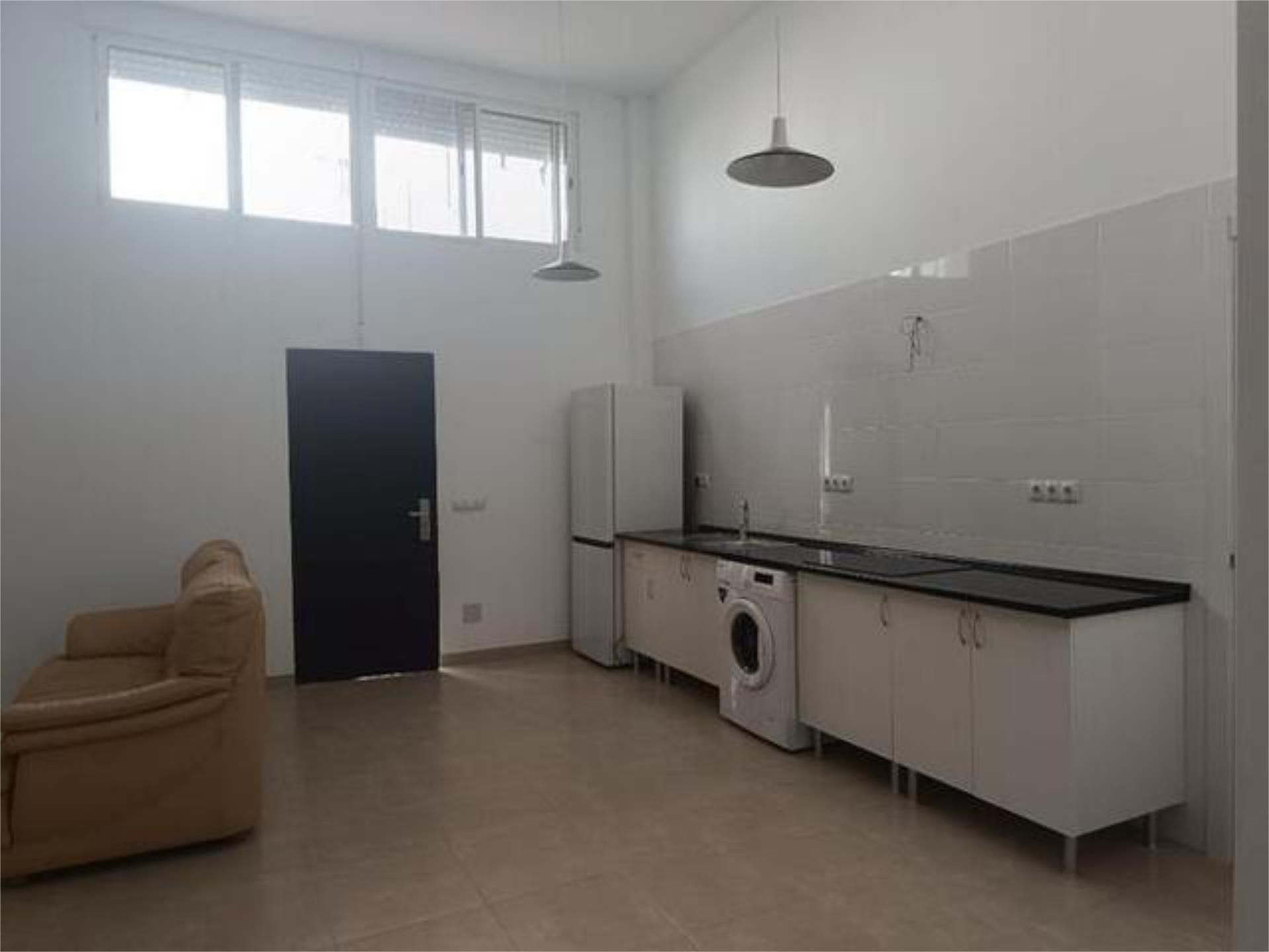 Cuina de Apartament de lloguer en Málaga Capital amb Terrassa