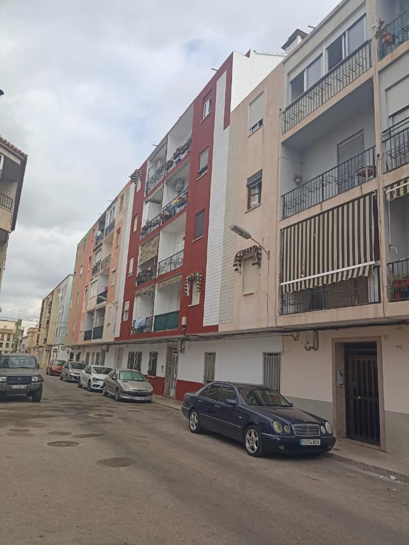 Vista exterior de Pis en venda en Almoines