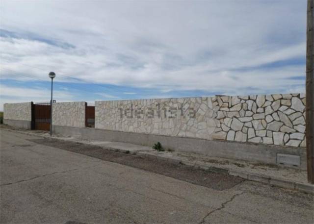 Casa-chalet en Venta en Calle Canario, 477 en Hormigos