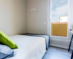 Dormitori de Pis per a compartir en  Madrid Capital amb Calefacció, Parquet i Terrassa