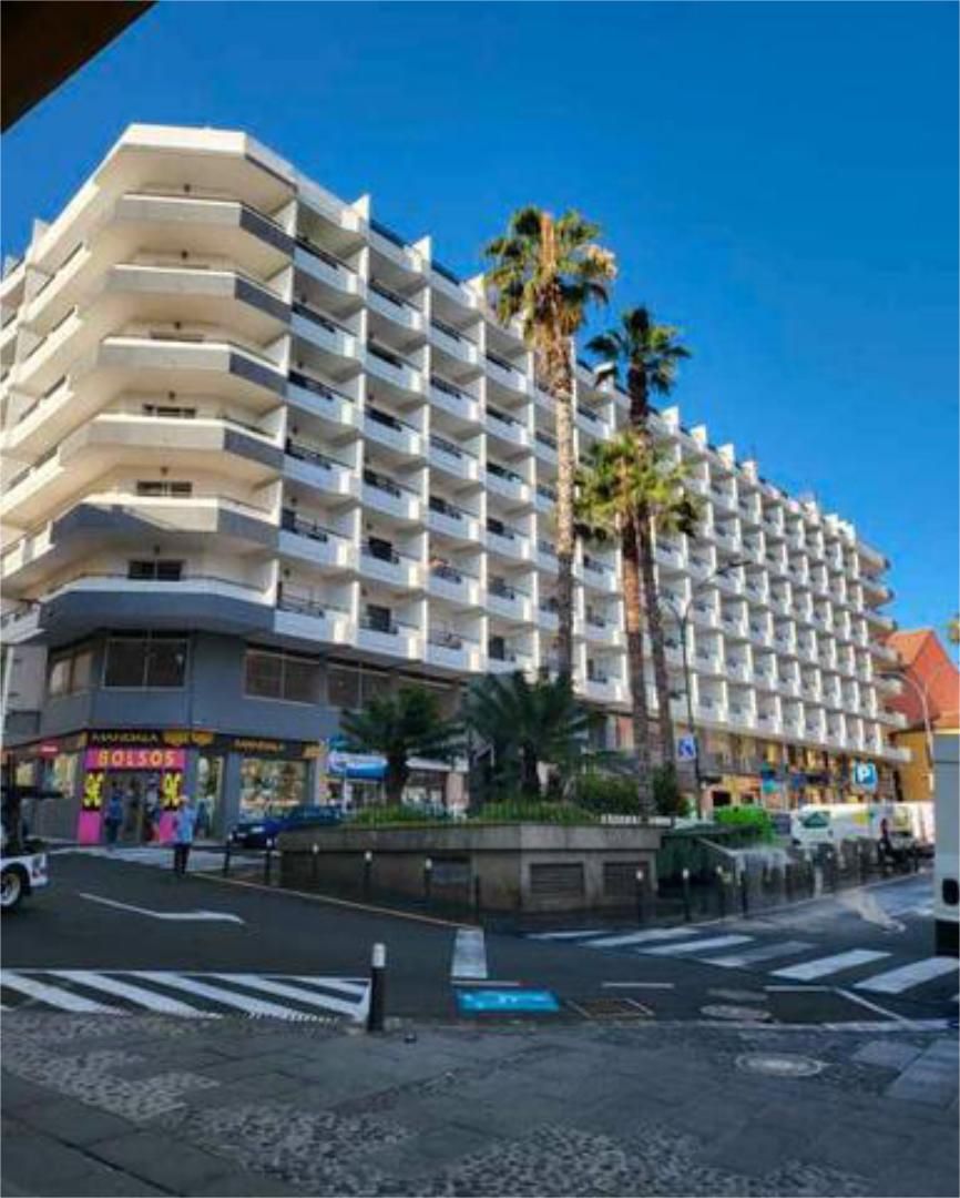 Vista exterior de Estudi de lloguer en Puerto de la Cruz amb Terrassa i Piscina